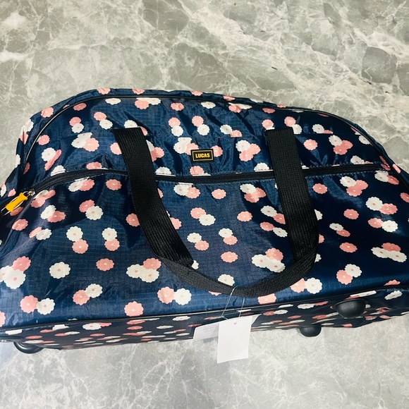 LUCAS Designer Carry On Luggage Collection- Lightweight Pattern 22 Inch Duffel B - Picture 4 of 4